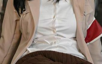 阿尔贝多在图库里遛达,Alina Becker分享的欢乐不止一点!