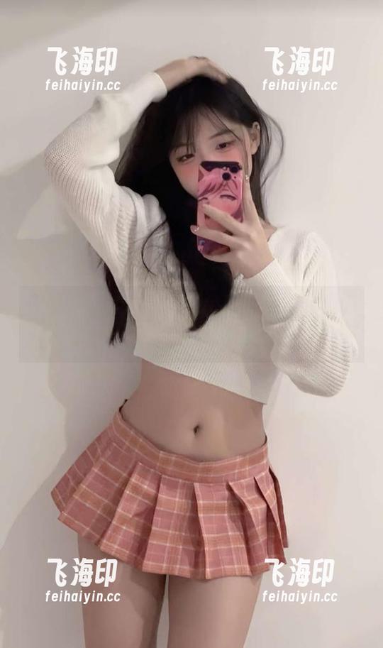 原图福利快看，Bangni邦尼穿上体操服的那一刻，我的心都怦怦的！