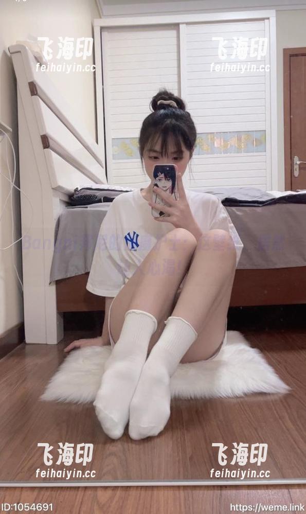 Bangni邦尼的魅魔护士：这壁纸，居然让人心渴！