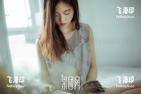 GIRLT果团网 - 相关甜Abby泳池图，原图拿去对应想象力的小伙伴们！