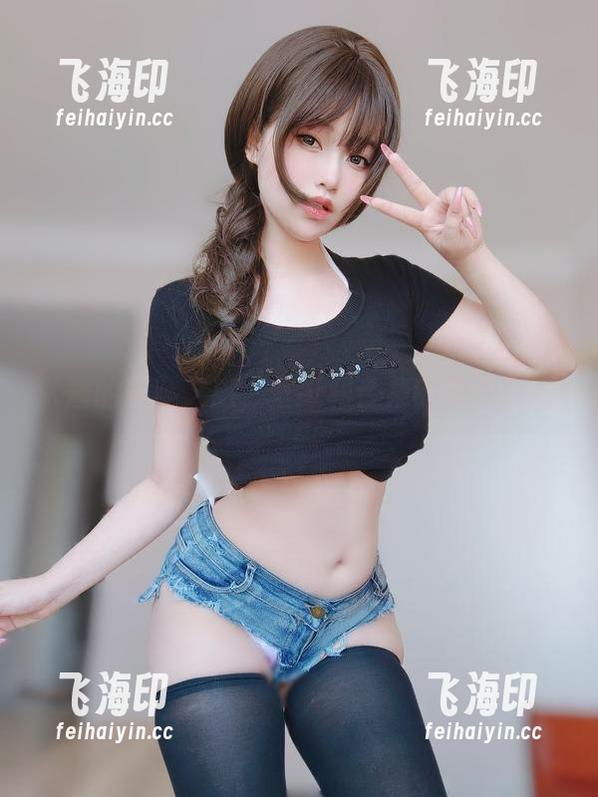 K酱的美腿之旅，壁纸和合集的完美搭配