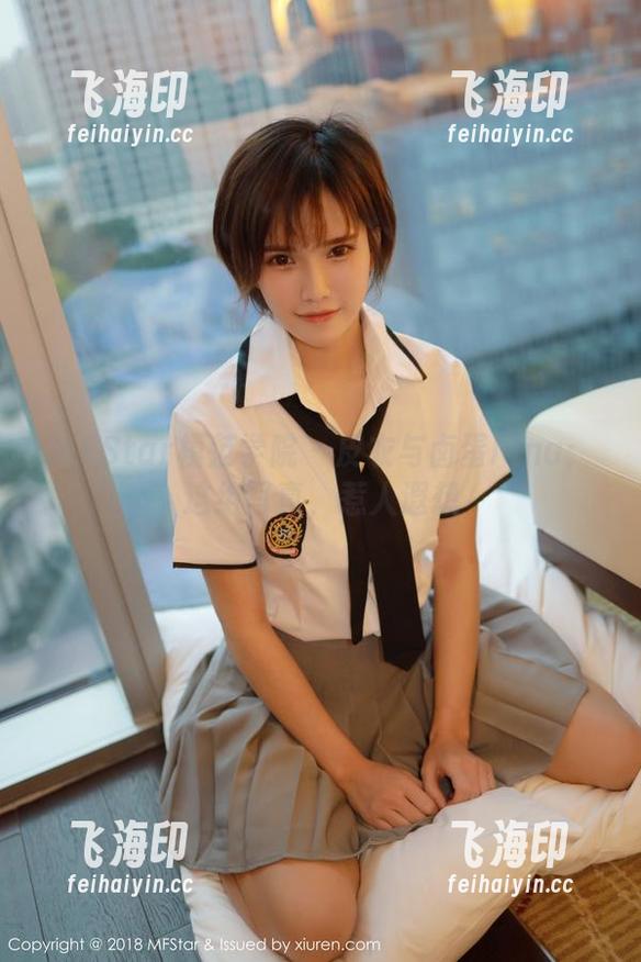 MFStar模范学院 - 皮衣与卤蛋luna：这组写真，惹人遐想