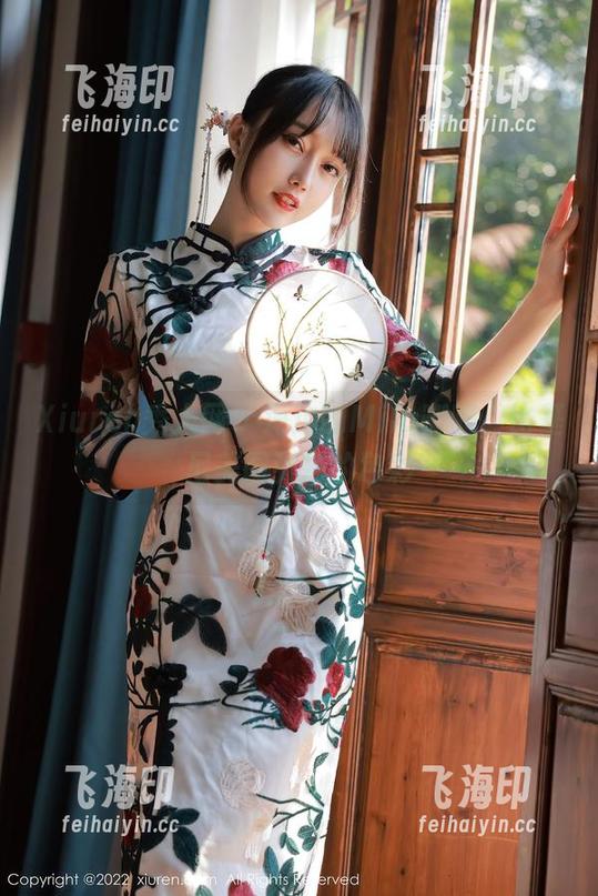 Xiuren秀人网-Mila嘟嘟 Xiuren秀人网 - 海边的Mila嘟嘟,比基尼美图张扬的色彩