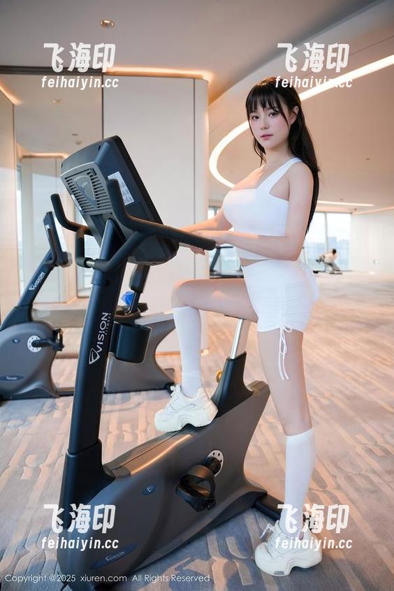 Xiuren秀人网 - 安然Maleah合辑“透明”，这等级的模糊感我得再想想。