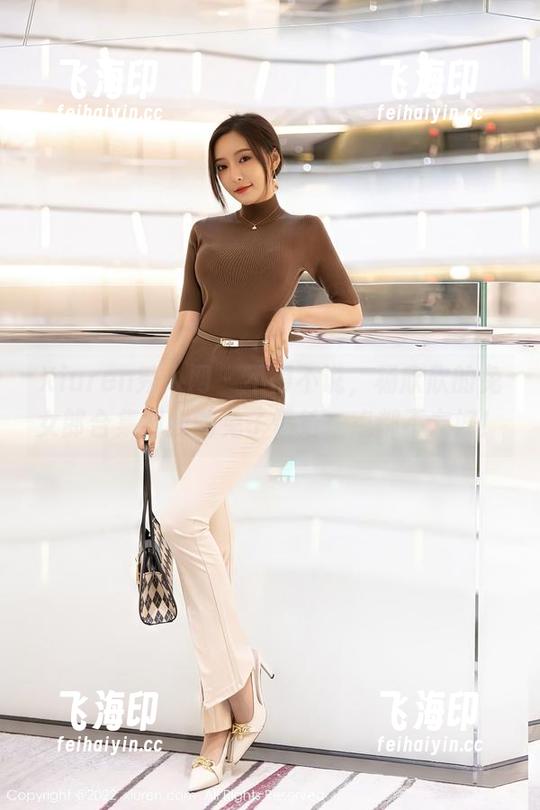Xiuren秀人网 - 不得不说，杨欣欣的兔女郎合集对我的兔子情结一点都不友好！