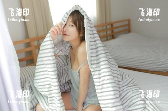 高清写真，いくみ(育美)用她的御姐范儿把我撩得心里小鹿乱撞。