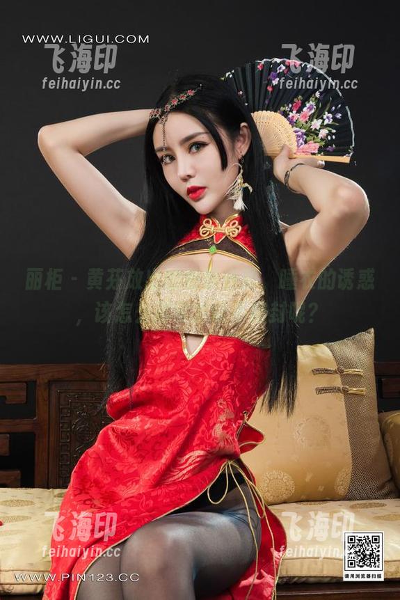 丽柜 - 黄芬放出的最新资源，睡衣的诱惑，该怎么形容才能不被封呢？
