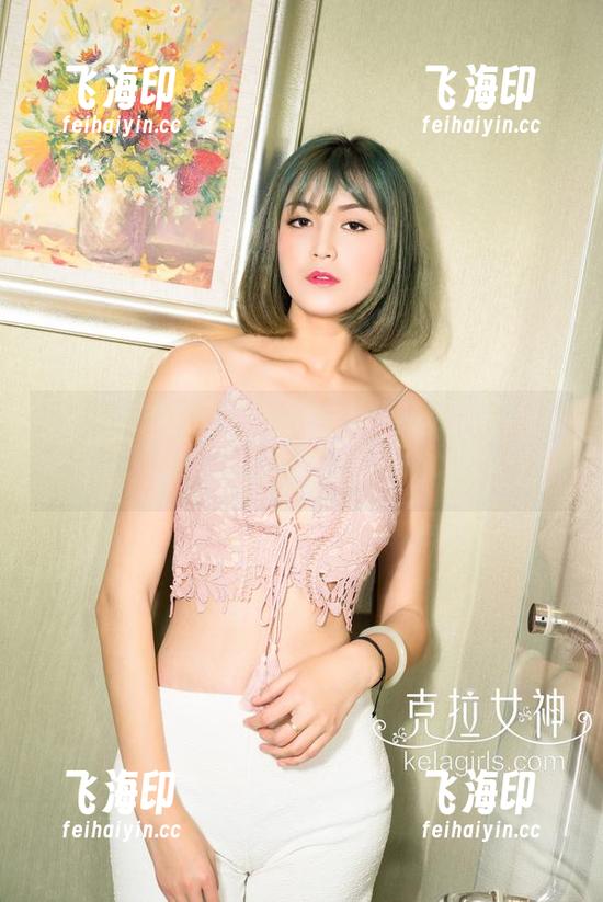 克拉女神 - 钟淇女仆最新图包，难道我眼花了吗，她又换造型了!