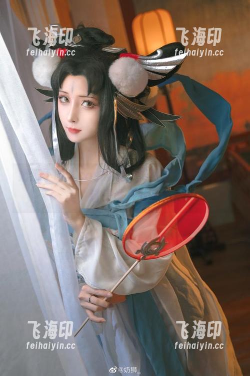奶狮不咬人cos嫦娥，果然是那种如梦的美，这是谁捣的鬼？！