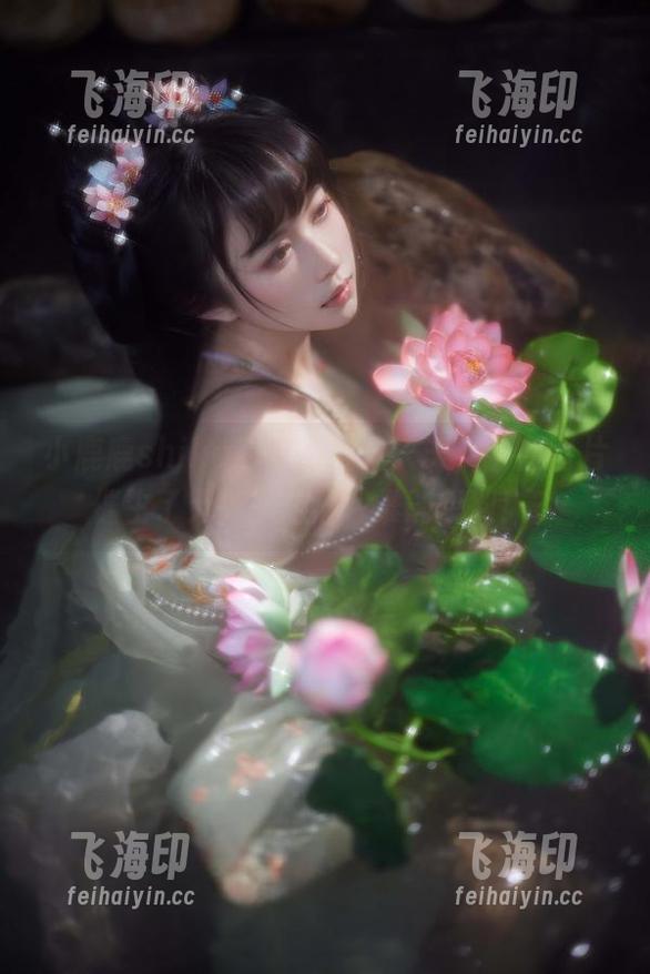 小鹿鹿shika带来的桃之夭夭，全套图片催生了无数的脑洞，谁能想到！？