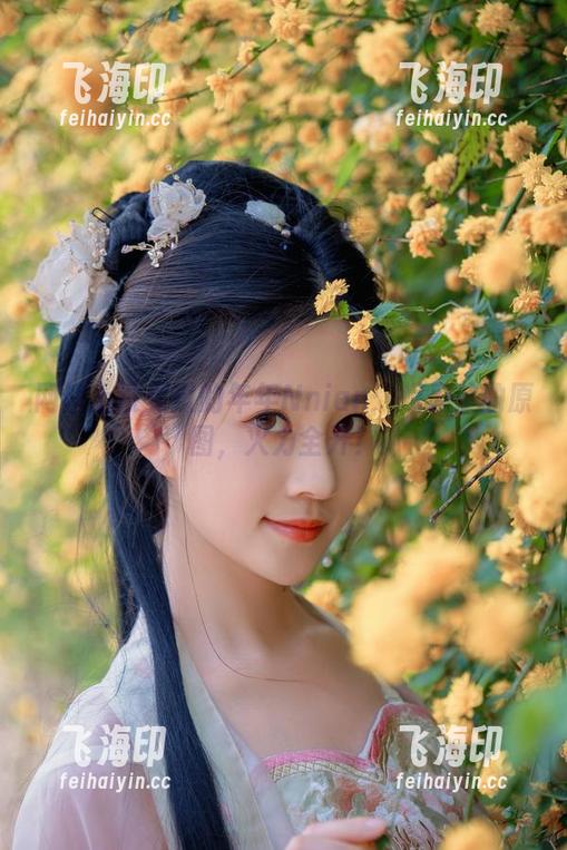网络上没见过的年年Nnian：炽天使的原图，火力全开！