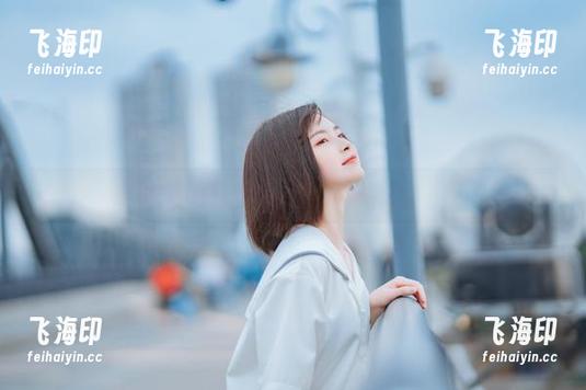 私房美图逐渐清晰，河豚抚子和她的和服，像午后小茶。