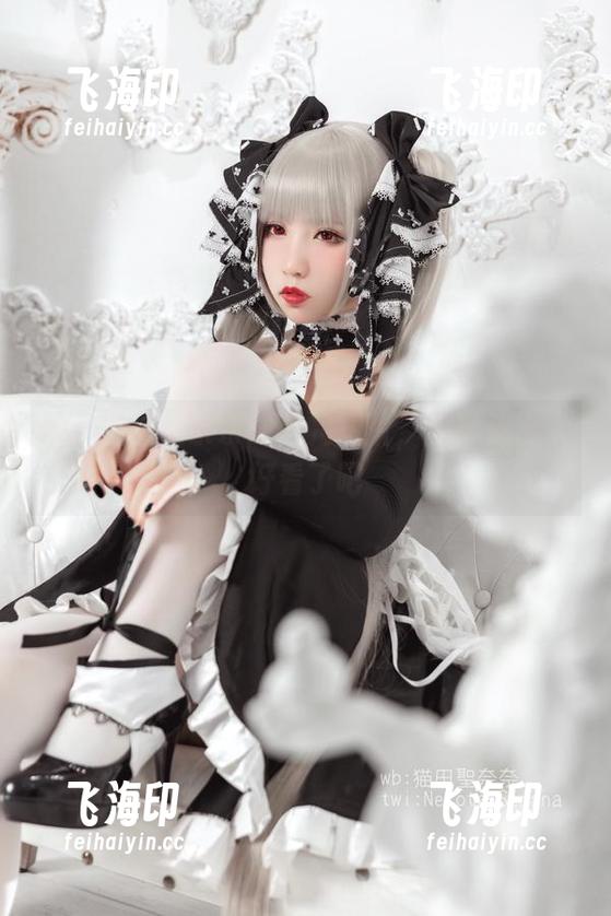 看！猫田圣奈奈的素足图片，脚趾头也太好看了吧
