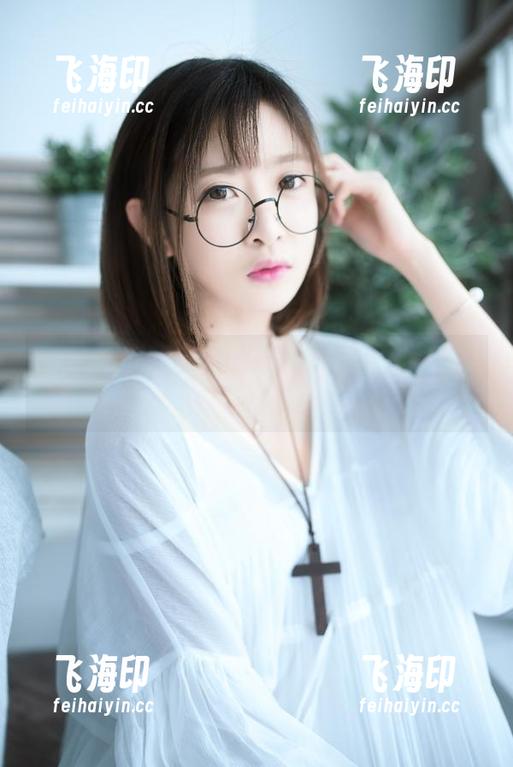不小心被王羽杉的私房图片吸引，直播回放也有戏