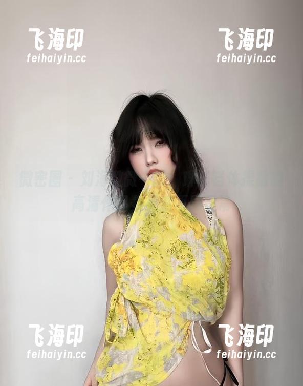 琳铛铛 微密圈 - 刘海微微一撩,琳铛铛体操服的高清作品集果然不同寻常