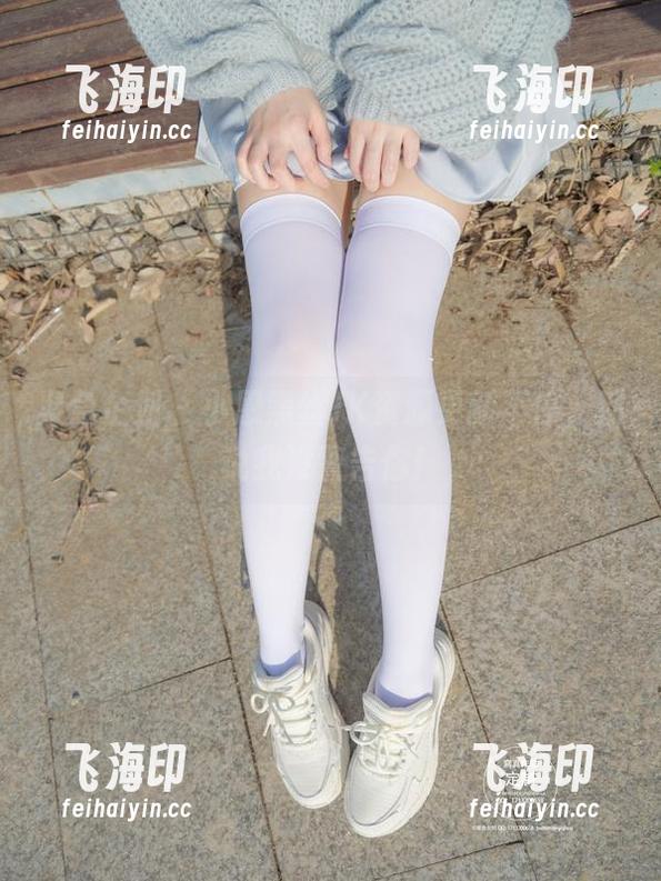 紧急企划 - 小恩黑丝JK资源更新不停，别说我没警告你！