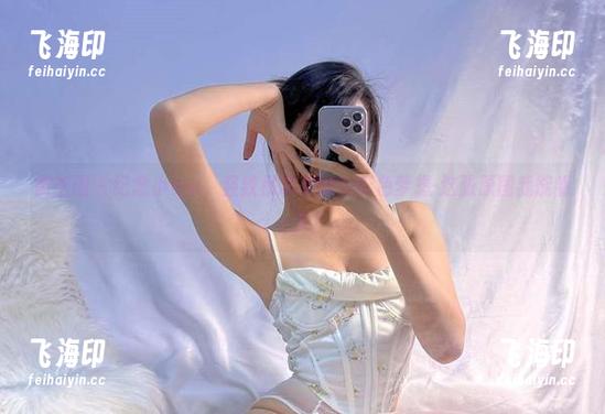 微密圈 - 纪念小小v，竖纹吊带和她的彩色梦想-这张原图我能看一天！