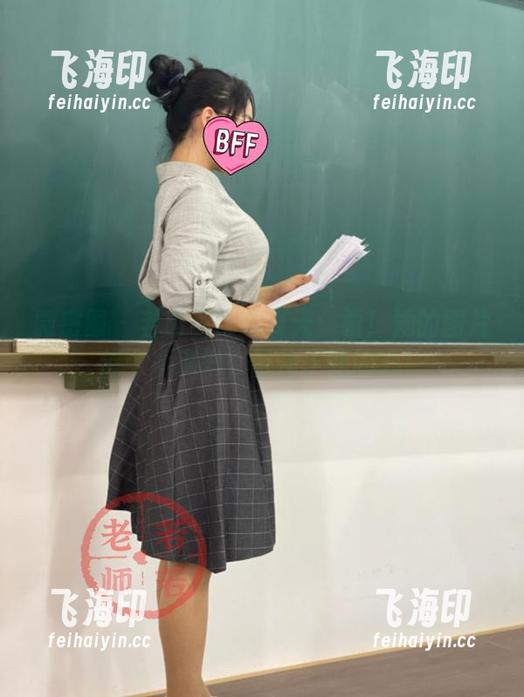 微密圈 - 若若老师的夏天：看！她的图片像个冰淇淋，融化了我的心！